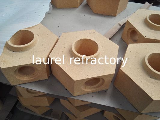 Los ladrillos de aluminio. Los ladrillos duraderos de óxido de aluminio.